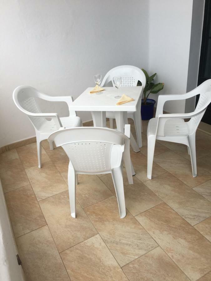 Apartment Golden Costa Teguise Εξωτερικό φωτογραφία